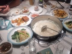 -粤顺渔坊·中山脆肉鲩火锅(清湖店)