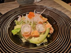 三文鱼牛油果沙拉-yokocho上横町·日本食街(深业上城店)