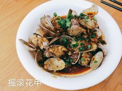 -诚铭记·虾仁汤包·成都小吃(融创店)