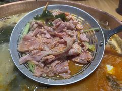 -洱火云南酸菜牛肉火锅(石景山当代商城店)