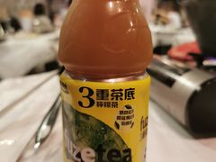 柠檬茶-鲜入围煮花胶鸡海鲜火锅