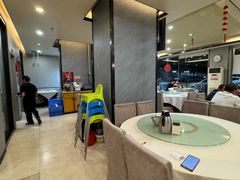 大堂-关东风老北方菜馆(桂芳园店)