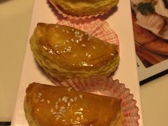 -新大咀港式茶餐厅(宝山万达店)