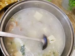-英子补身汤(海兰路店)