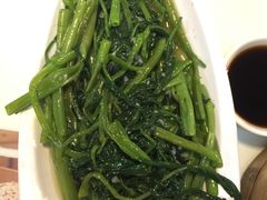 -新大咀港式茶餐厅(宝山万达店)