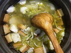 -周鱼小馆石锅酸菜鱼(活力汇店)