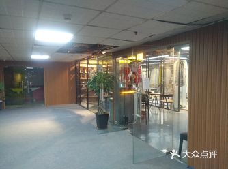 感谢大众,带着朋友分别体验了一节私教课