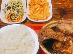 -万和春排骨砂锅米饭(湖北路店)