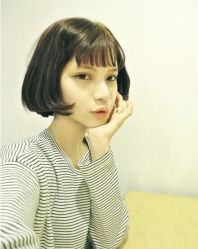 -时尚殿堂明星门店