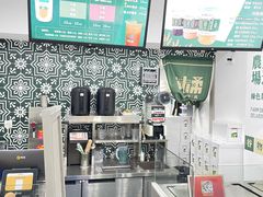 -林小柔绿豆沙牛乳(陆家嘴店)