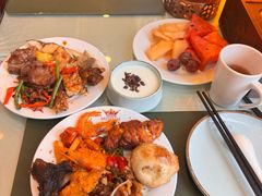 -丝路天山酒店(国际大巴扎店)