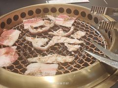 -極屋鮨牛 · 烧肉酒场(时代C馆店)