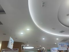 -雅悦齿科(顾村公园店)