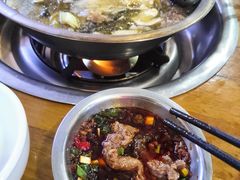 -泸州酸菜豆花火锅川师店
