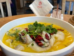 藤椒酸菜鱼-穆桂英美食(城中店)