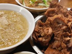-王记酱骨头馆(新华路一店)