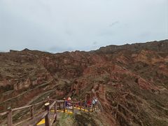 -冰沟丹霞旅游景区