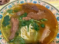 -金杨拉面王小吃面馆·牛三宝面·红烧牛肉粉