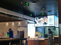 -老乡鸡(上海品尊国际中心店)