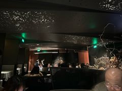 -左庭右院鲜牛肉火锅黑金店(陆家嘴中心店)