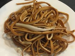 赠送凉菜-买又大餐厅(福林里店)
