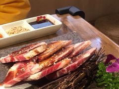 -炙忧烤肉屋(中国铁建广场店)