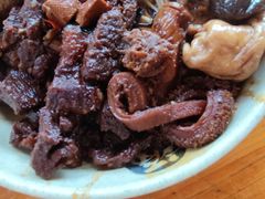 金牌半筋半肉面-旺泉餐饮店·清真牛肉面馆