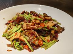 -佬湘楼·27年湘菜(天河都市广场店)
