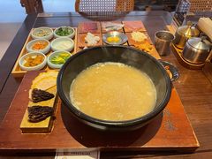 -银米·云南传统过桥米线(双廊黑金冠店)