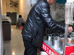 -郑家山村凉皮 肉夹馍 油泼面