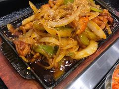 -臻牛烤肉