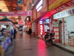 -东华电子电脑城(一环路南二段店)