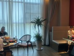 -鸽子侯·家宴·平价海鲜(绿地店)