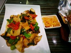 -自游人·美食一楼·地道徽菜(三十年名店)