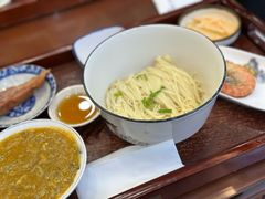 -百年老字号·观振兴蟹黄面·三虾面·苏式面(观前街富仁坊巷店)