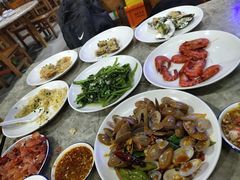 -四川小胡子海鲜(丁村万人海鲜广场店)