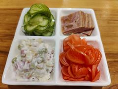 四味拼-陈傻子餐厅(世纪都会店)