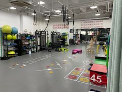 -APT运动康复中心(徐汇万科店)