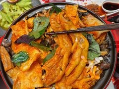 -威记烧嘢·南宁烧烤·超级生牛(绿地店)