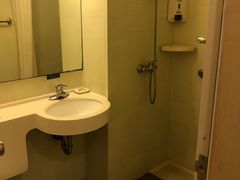 -锦江之星(广州海珠江泰路地铁站店)