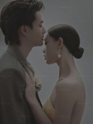 -至臻微拉婚纱摄影