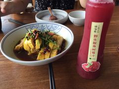 -云海肴·汽锅鸡·云南菜(天山百盛优客店)