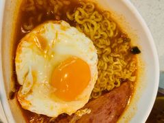 -香港新发烧腊茶餐厅(书城店)