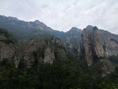 -雁荡山三折瀑景区