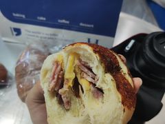 -禾沐·轻食·面包·咖啡