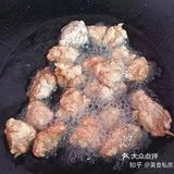 一盘高质量的菠萝咕噜肉  在不加特效的情况下