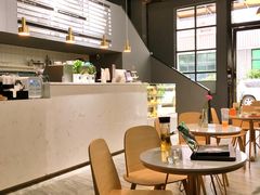 -ADO KAFE(大学城店)