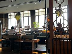 -湊湊火锅·茶憩(南京东路悦荟店)