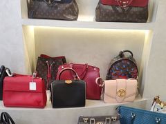 -六六奢品·vintage中古·回收二手奢侈品包包手表首饰(环球港店)