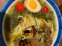 老成都酸菜牛肉面-千金一碗·宝岛一村(韩国街店)